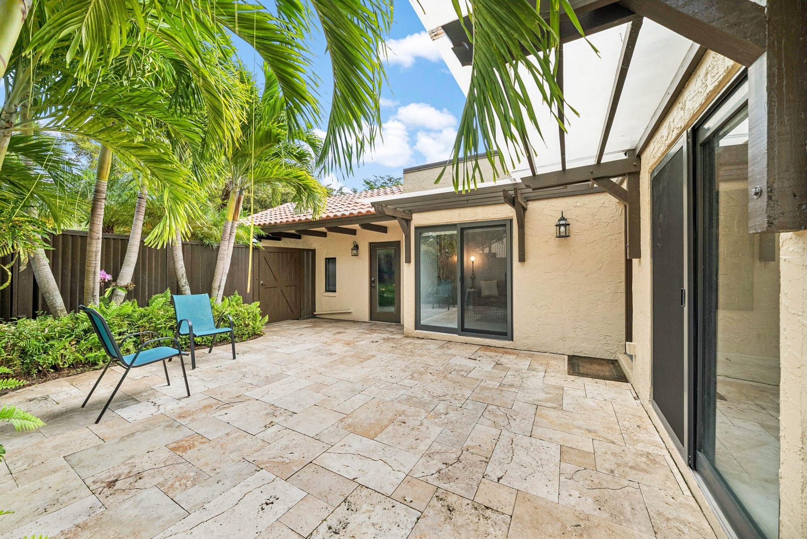 5926 Patio Drive — photo 3