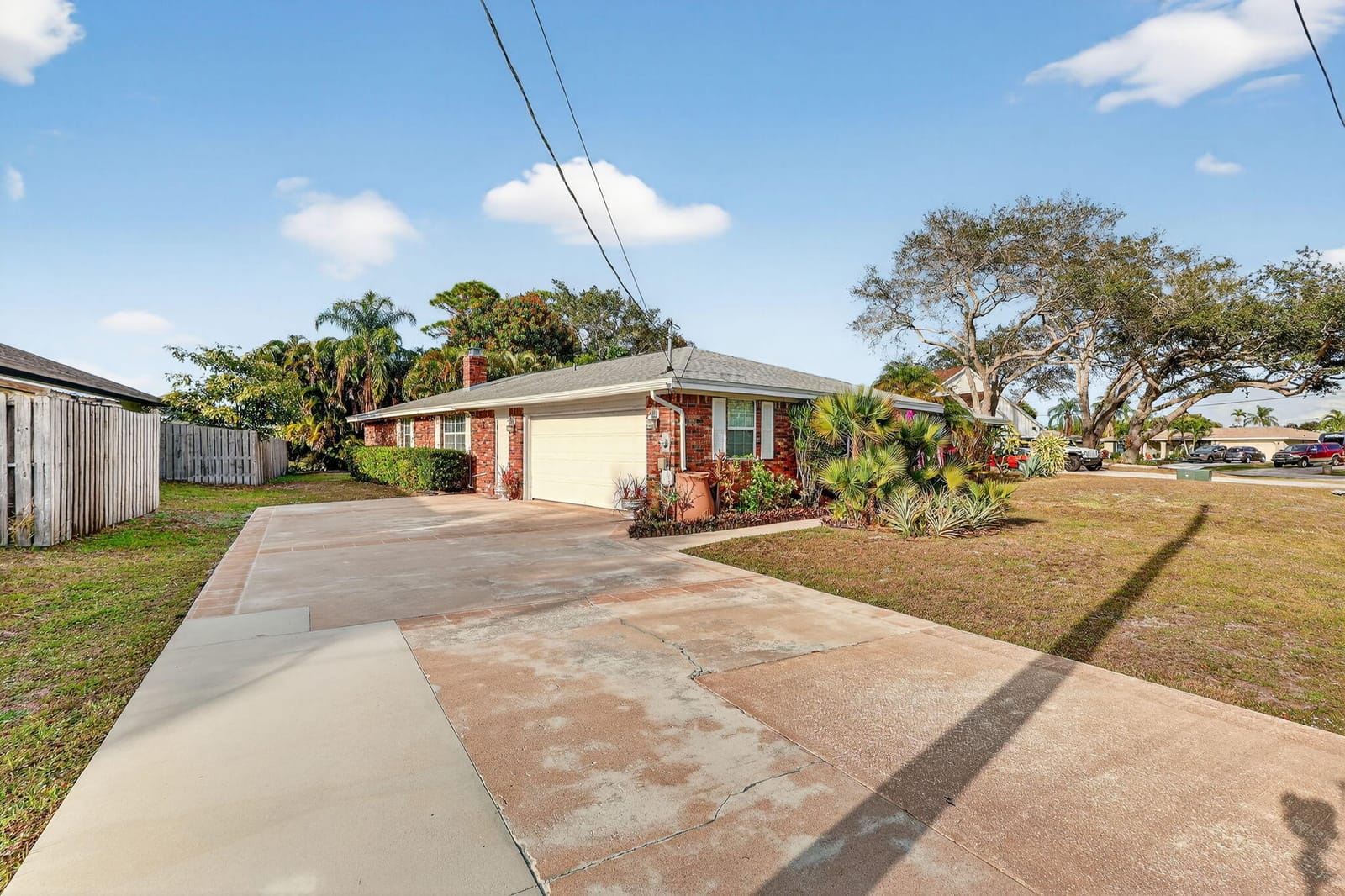 1207 SE Palm Beach Road, Port St. Lucie, FL 34952