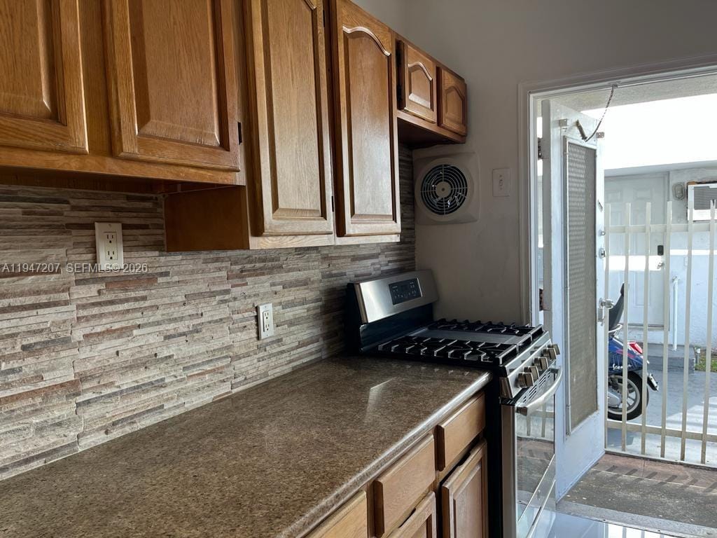 8420 Byron Avenue 4, Miami Beach, FL 33141 photo 28