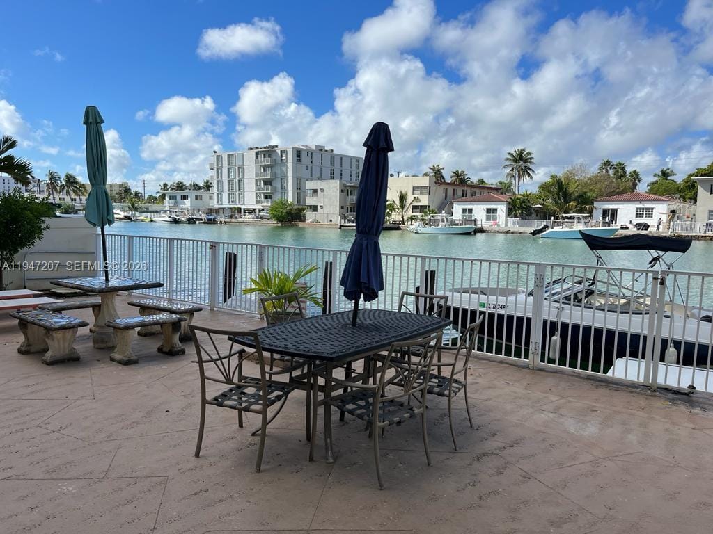 8420 Byron Avenue 4 — photo 4