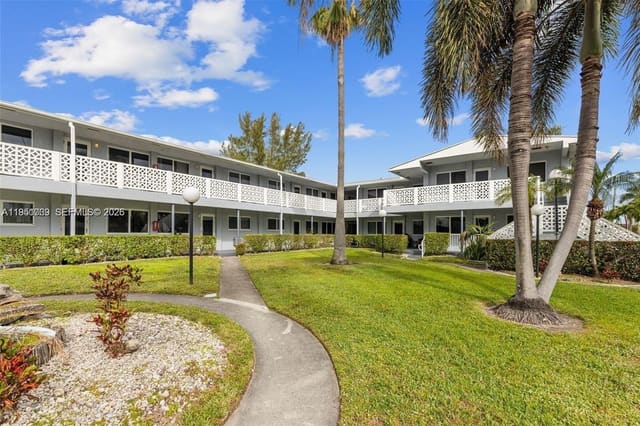 600 Layne Boulevard 130, Hallandale Beach, FL 33009
