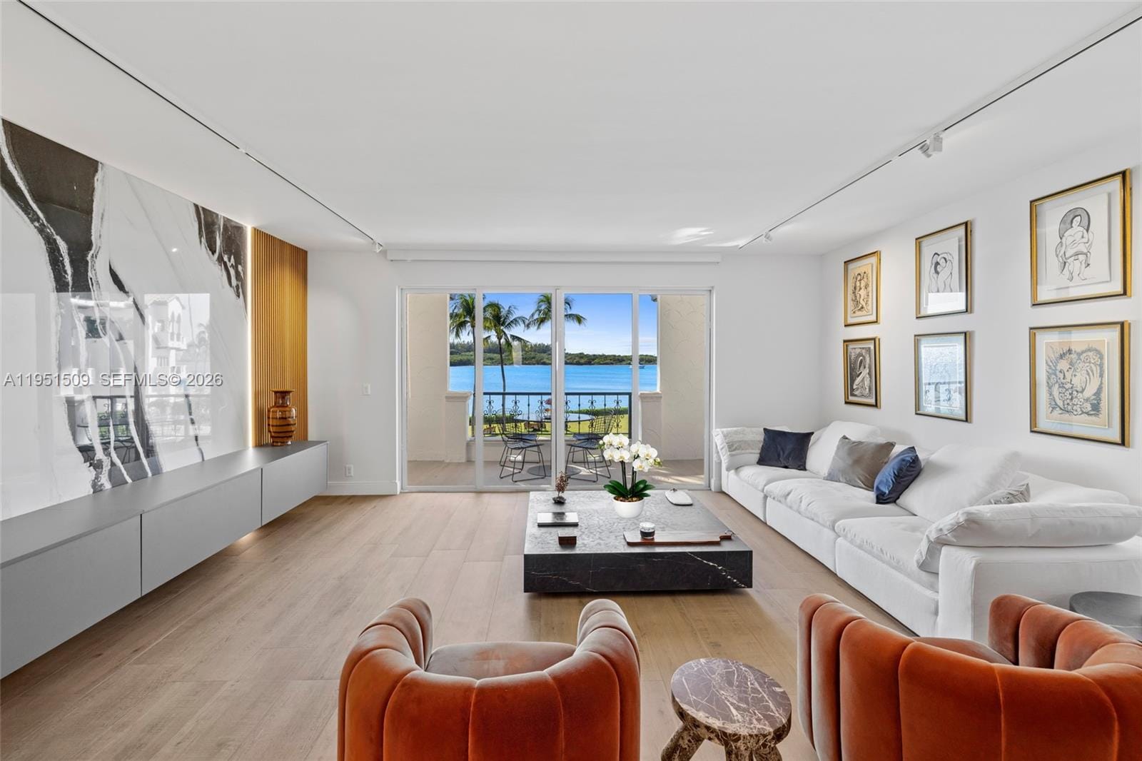 2225 Fisher Island Drive 3205 — photo 3