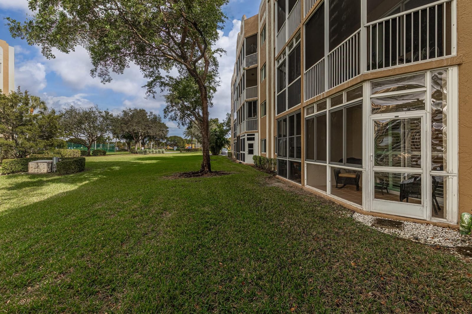 7623 Southampton Terrace 112, Tamarac, FL 33321 photo 30