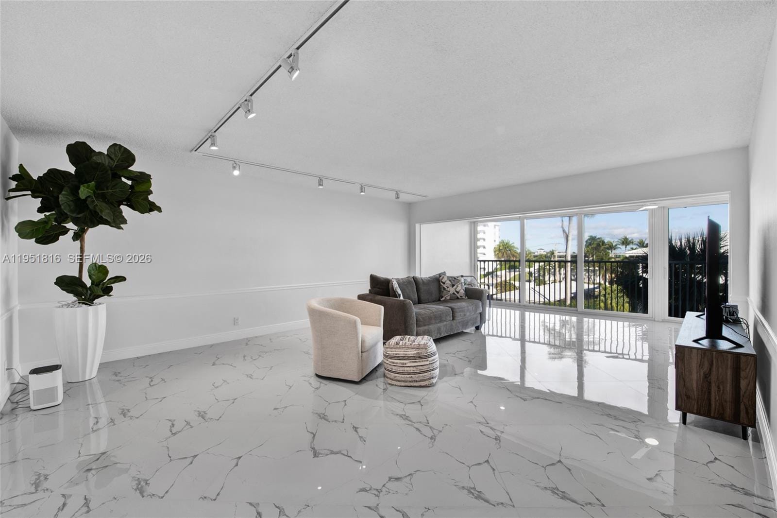 3101 NE 47th Court 303, Fort Lauderdale, FL 33308 photo 13