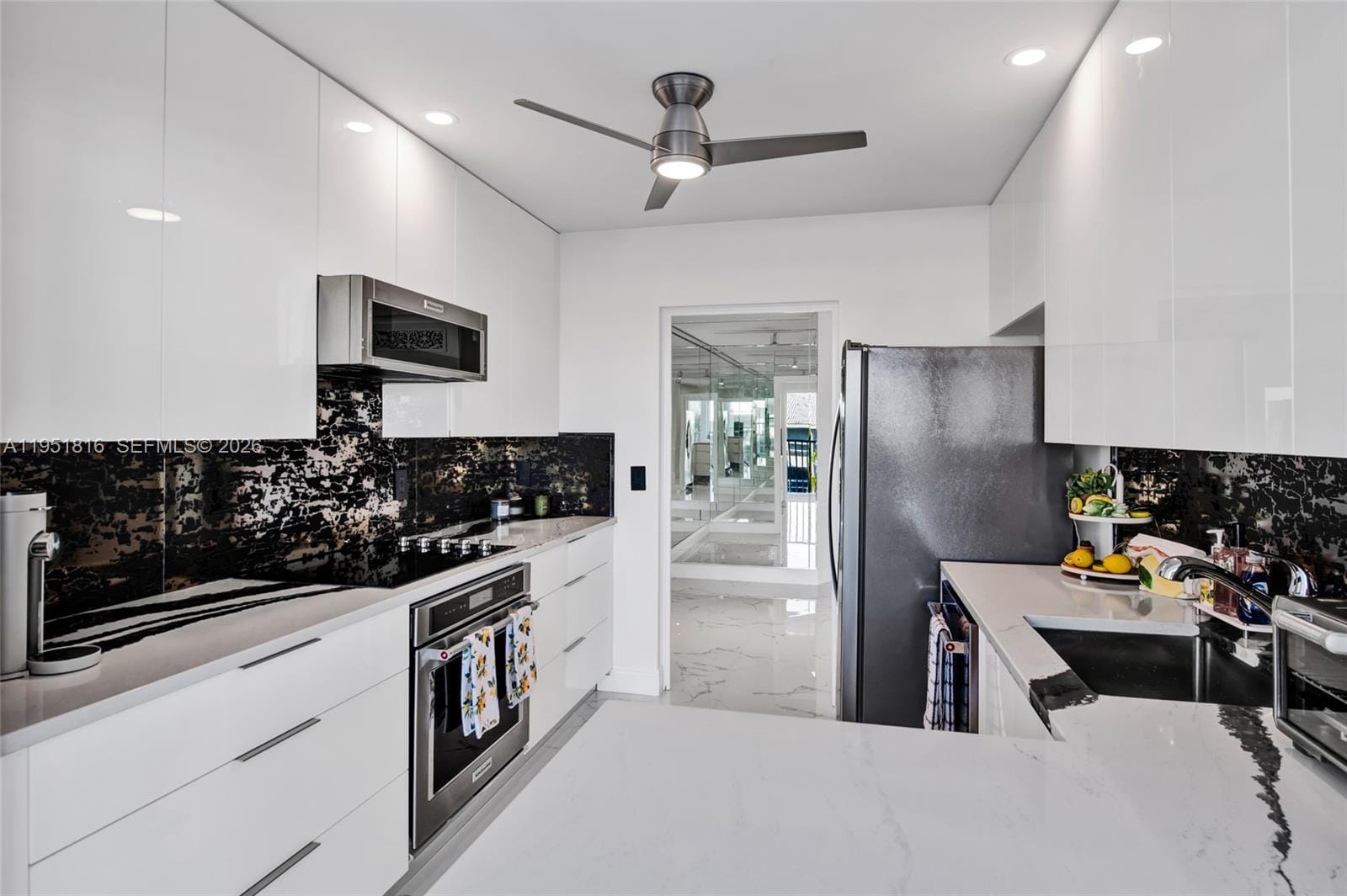 3101 NE 47th Court 303, Fort Lauderdale, FL 33308 photo 10