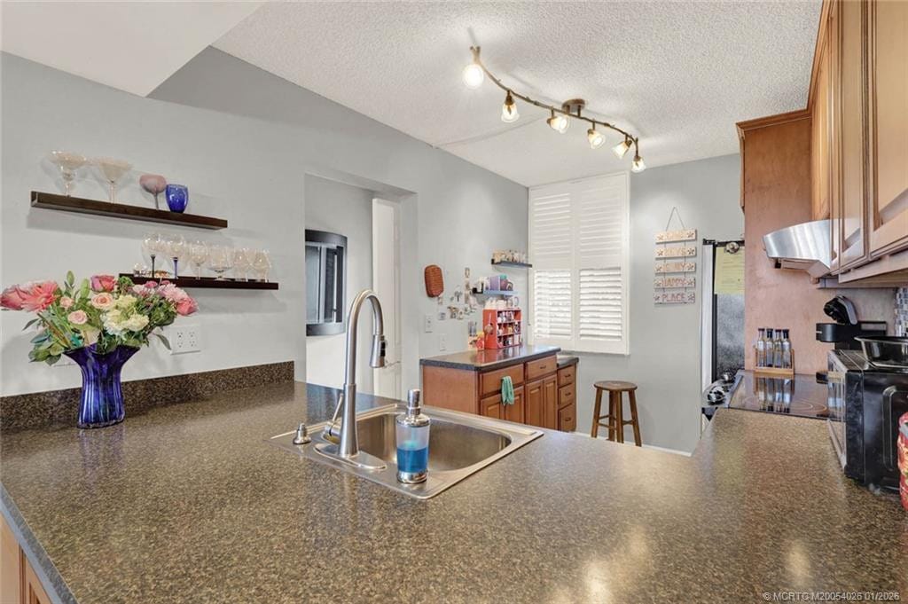 1950 SW Palm City Road 8-106 — photo 11