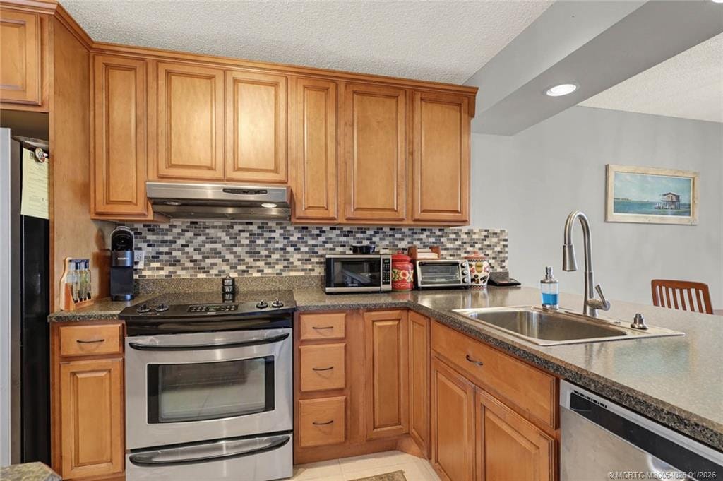 1950 SW Palm City Road 8-106 — photo 9