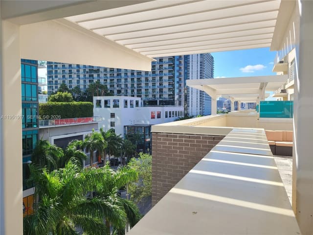 3250 NE 1st Avenue 518, Miami, FL 33137