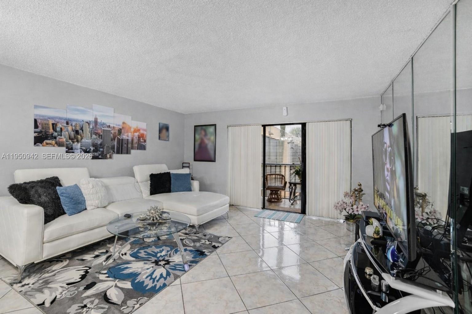 8415 SW 107th Avenue 323W, Miami, FL 33173, Miami