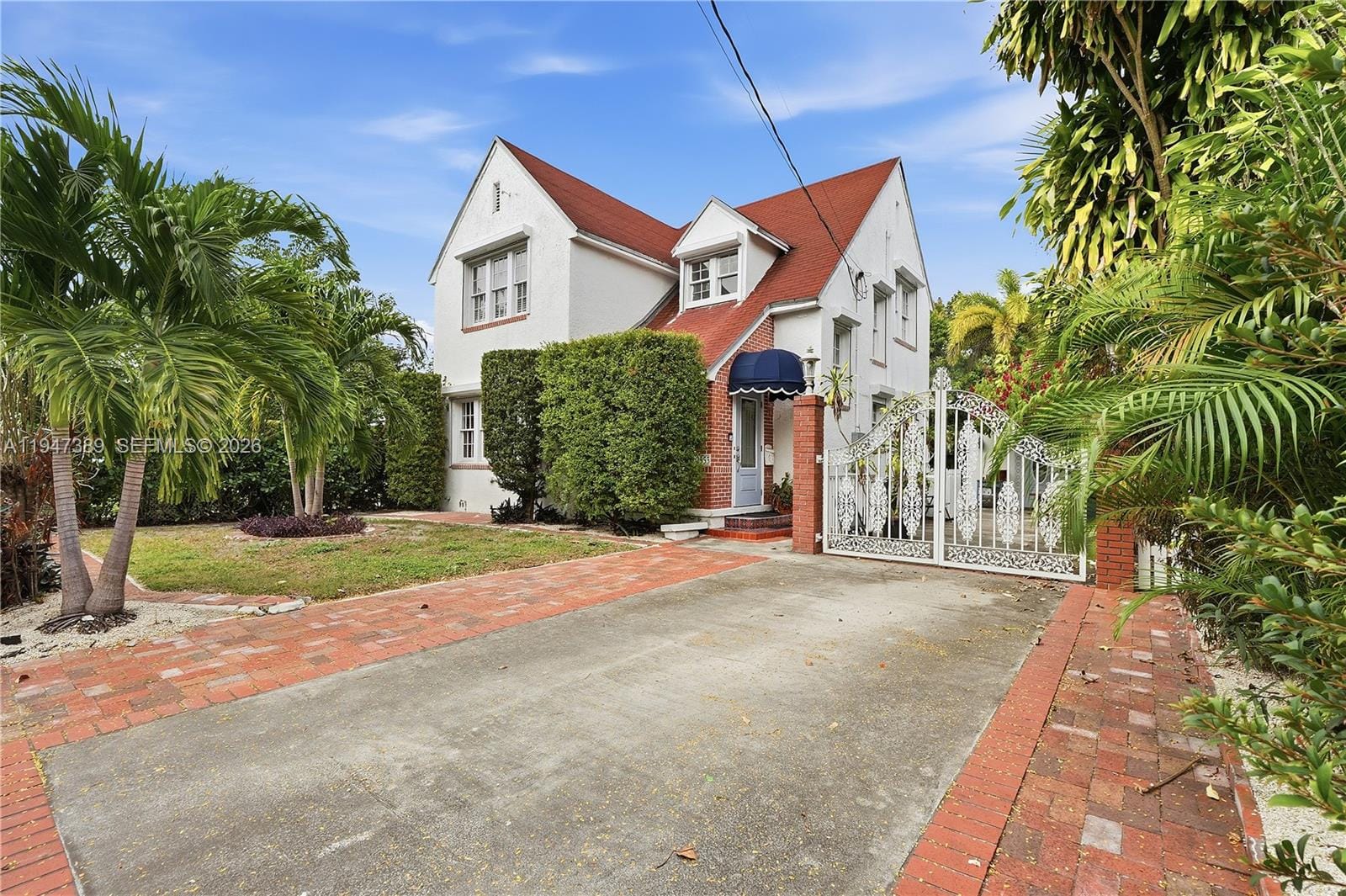 2533 SW 5th Street, Miami, FL 33135 photo 2