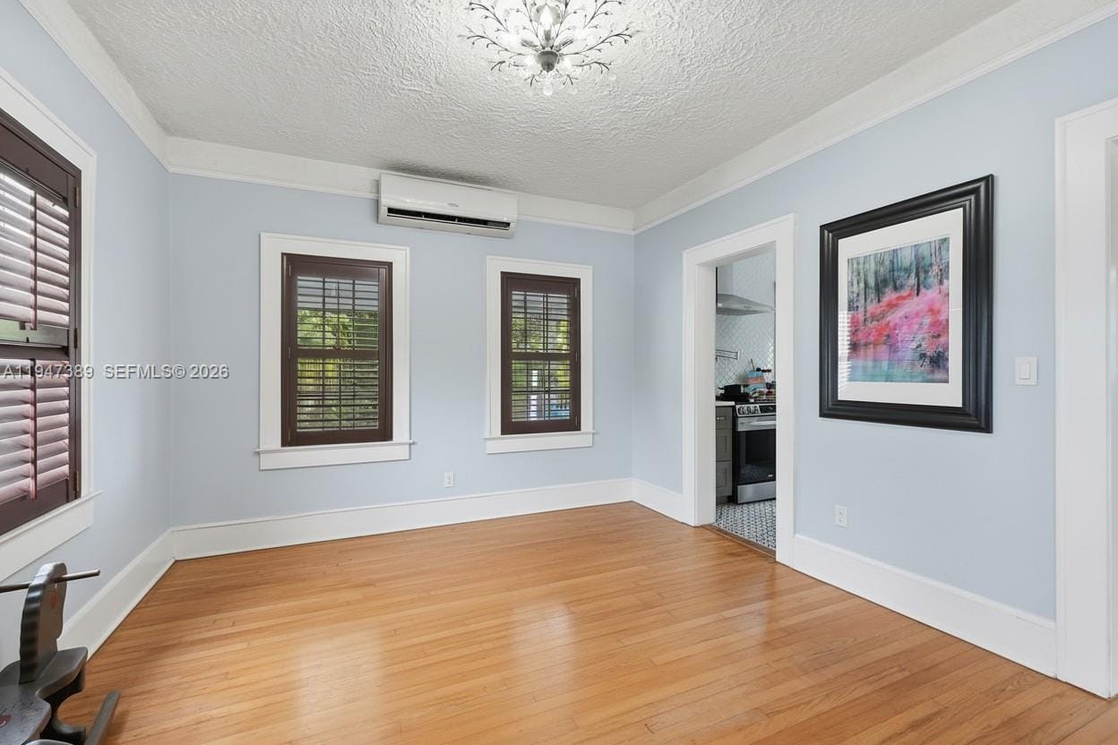 2533 SW 5th Street, Miami, FL 33135 photo 15