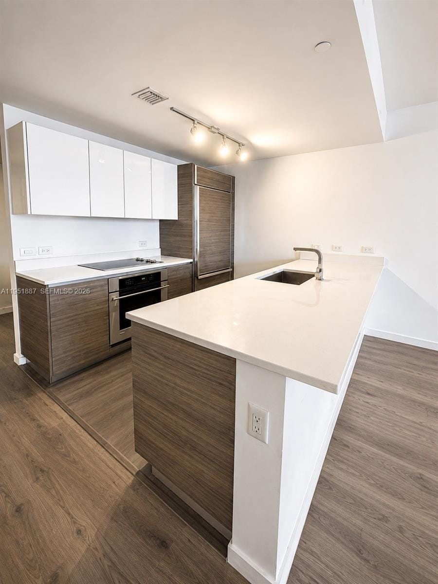 1100 S Miami Avenue 2111 — photo 4