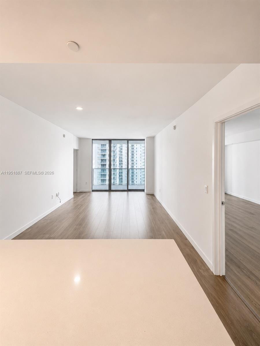 1100 S Miami Avenue 2111 — photo 5
