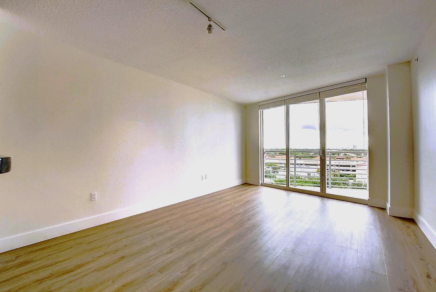 1551 N Flagler Drive 806, West Palm Beach, FL 33401 photo 5