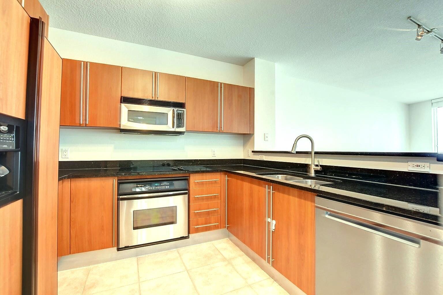 1551 N Flagler Drive 806, West Palm Beach, FL 33401 photo 7
