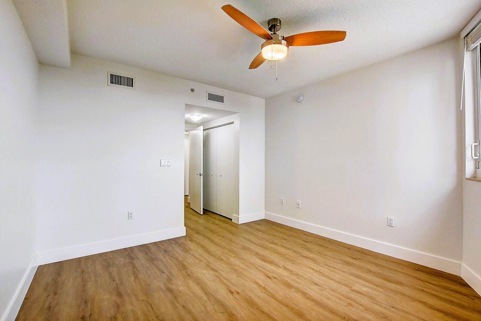 1551 N Flagler Drive 806, West Palm Beach, FL 33401 photo 10