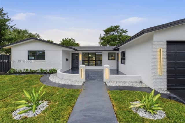 4711 NE 18th Avenue, Floranada Ridge, Oakland Park, FL