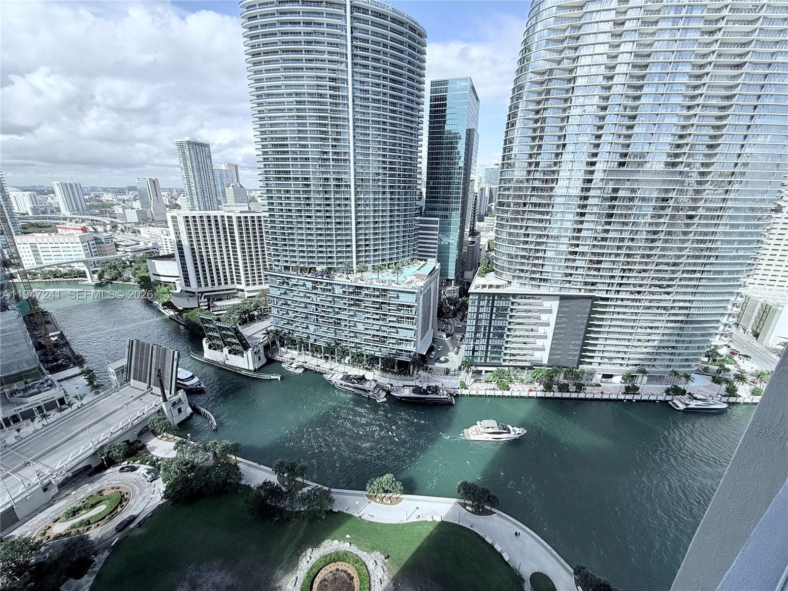 465 Brickell Avenue 2906, Miami, FL 33131 photo 21