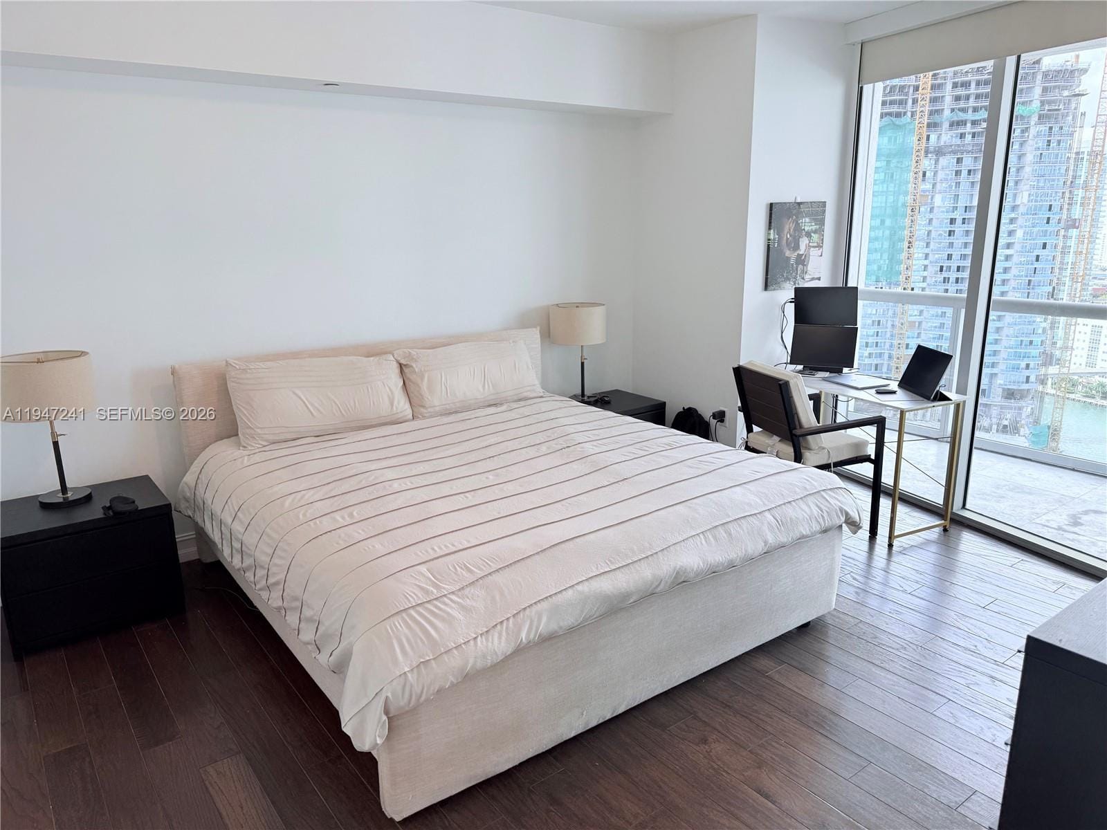 465 Brickell Avenue 2906 — photo 6