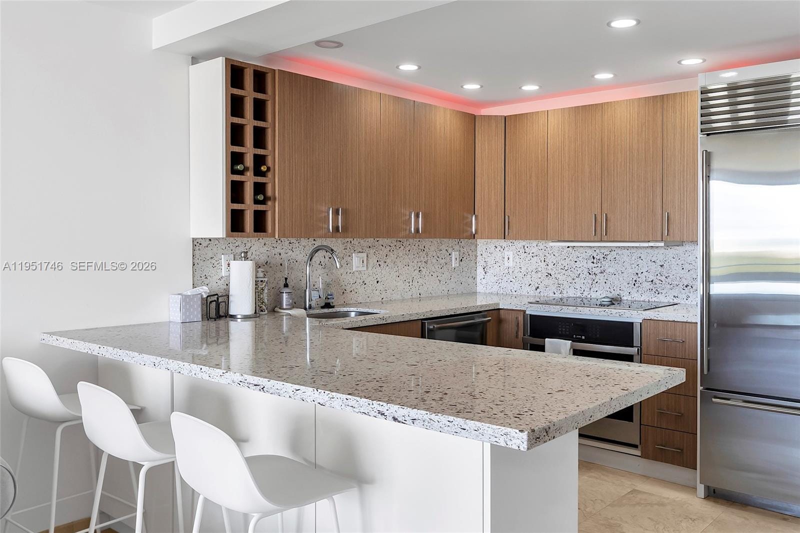 465 Ocean Drive 824, Miami Beach, FL 33139 photo 5