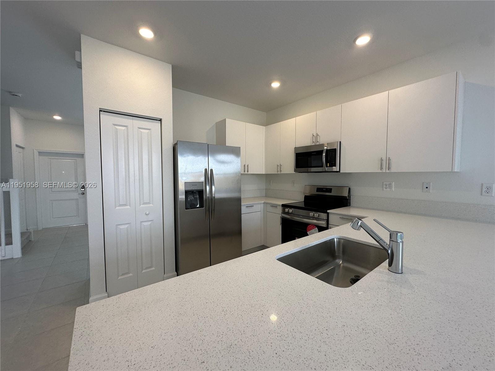 29229 SW 162nd Court . — photo 5