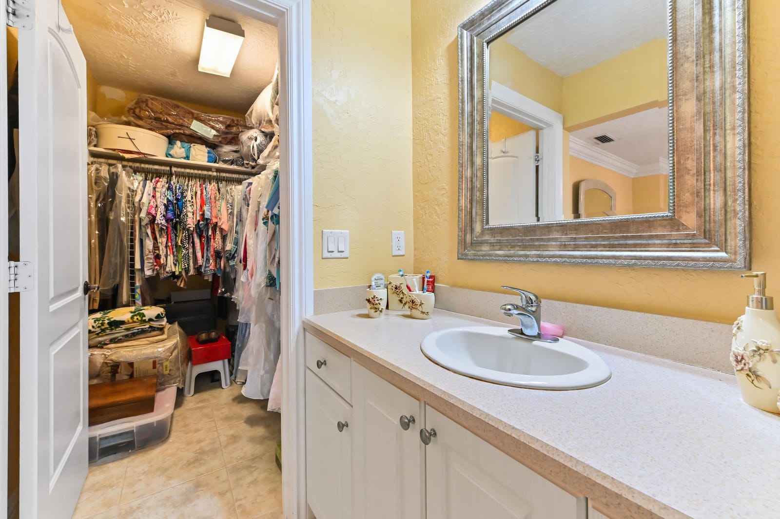 1100 Summer Street 1, Palm Springs, FL 33461 photo 16