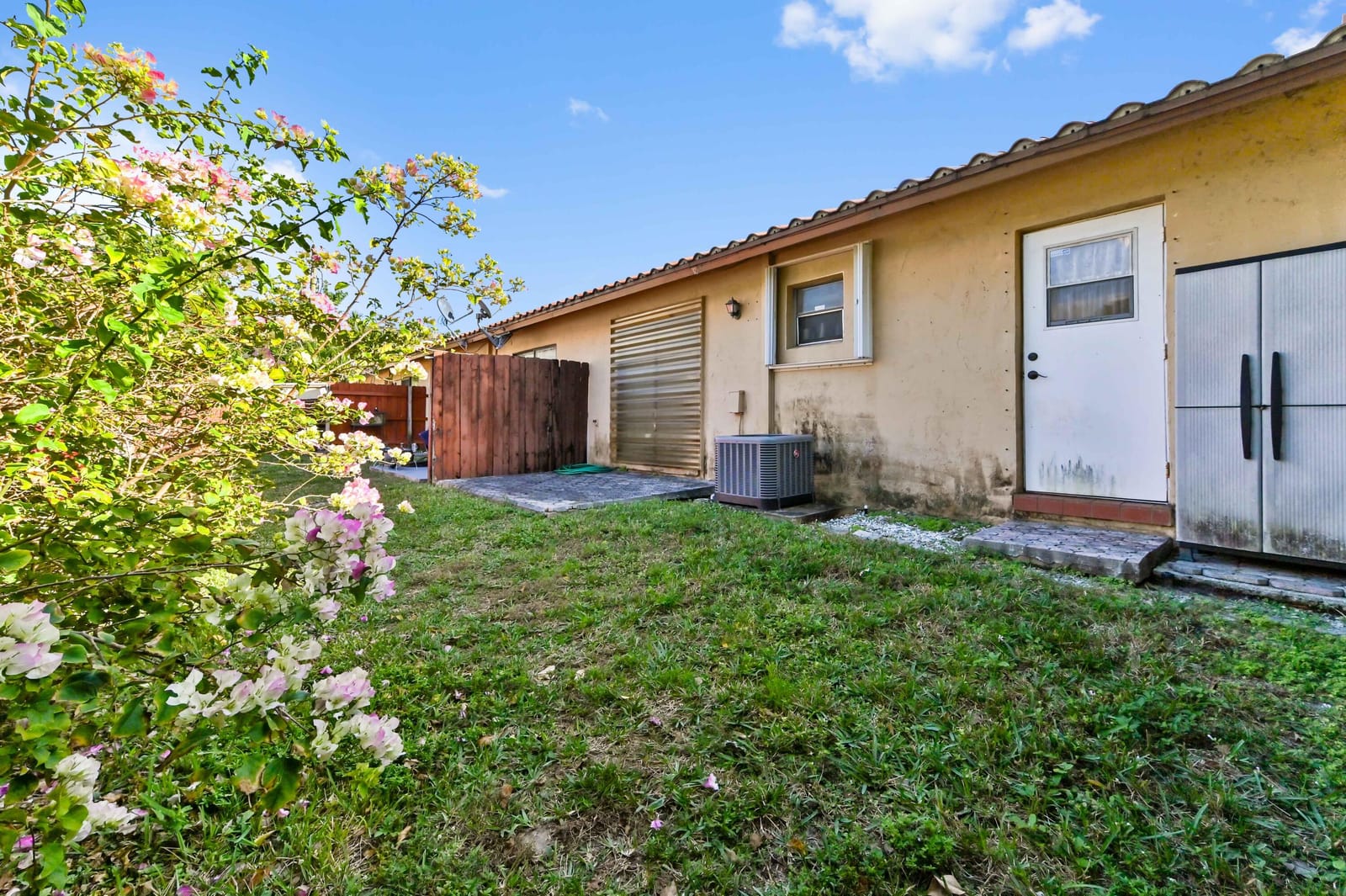 1100 Summer Street 1, Palm Springs, FL 33461 photo 23