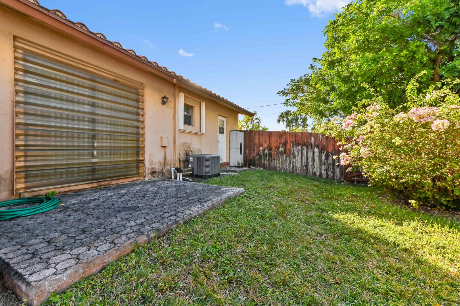 1100 Summer Street 1, Palm Springs, FL 33461 photo 24