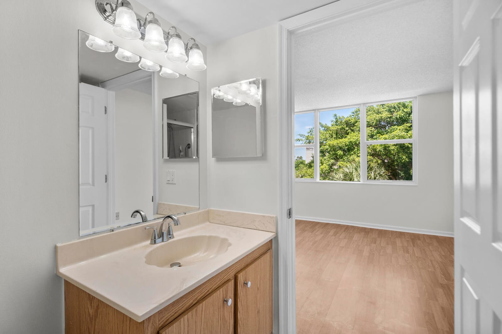14527 Bonaire Boulevard 408 — photo 12