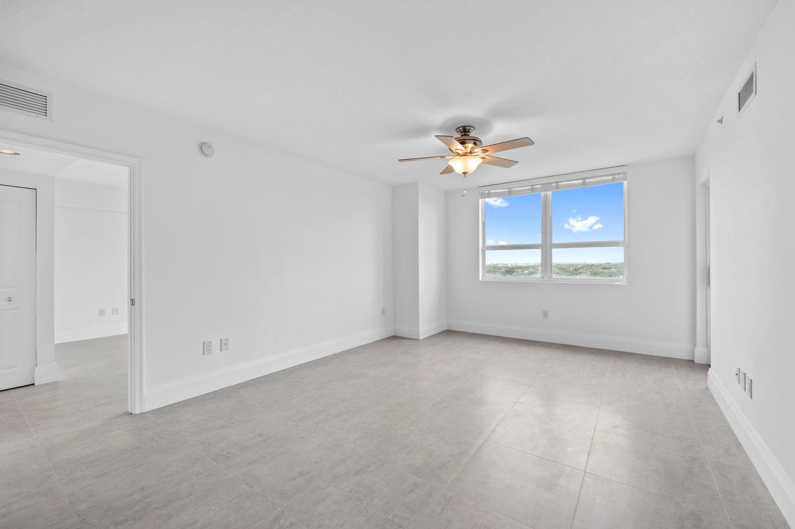 600 W Las Olas Boulevard 909S, Fort Lauderdale, FL 33312 photo 16