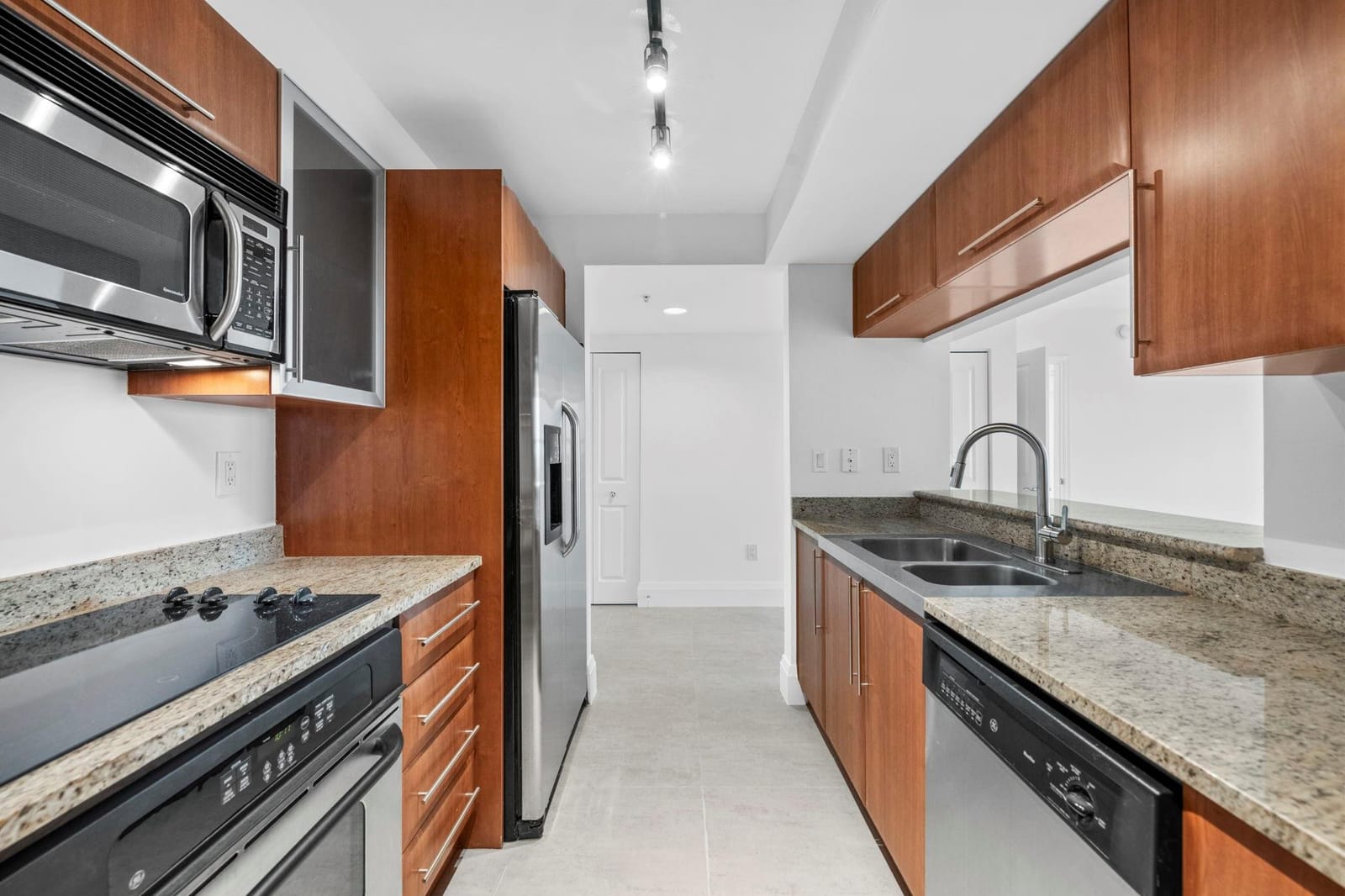 600 W Las Olas Boulevard 909S — photo 9