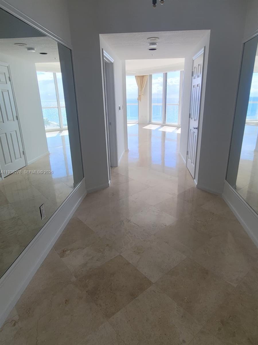 6001 N Ocean Drive 905 — photo 4