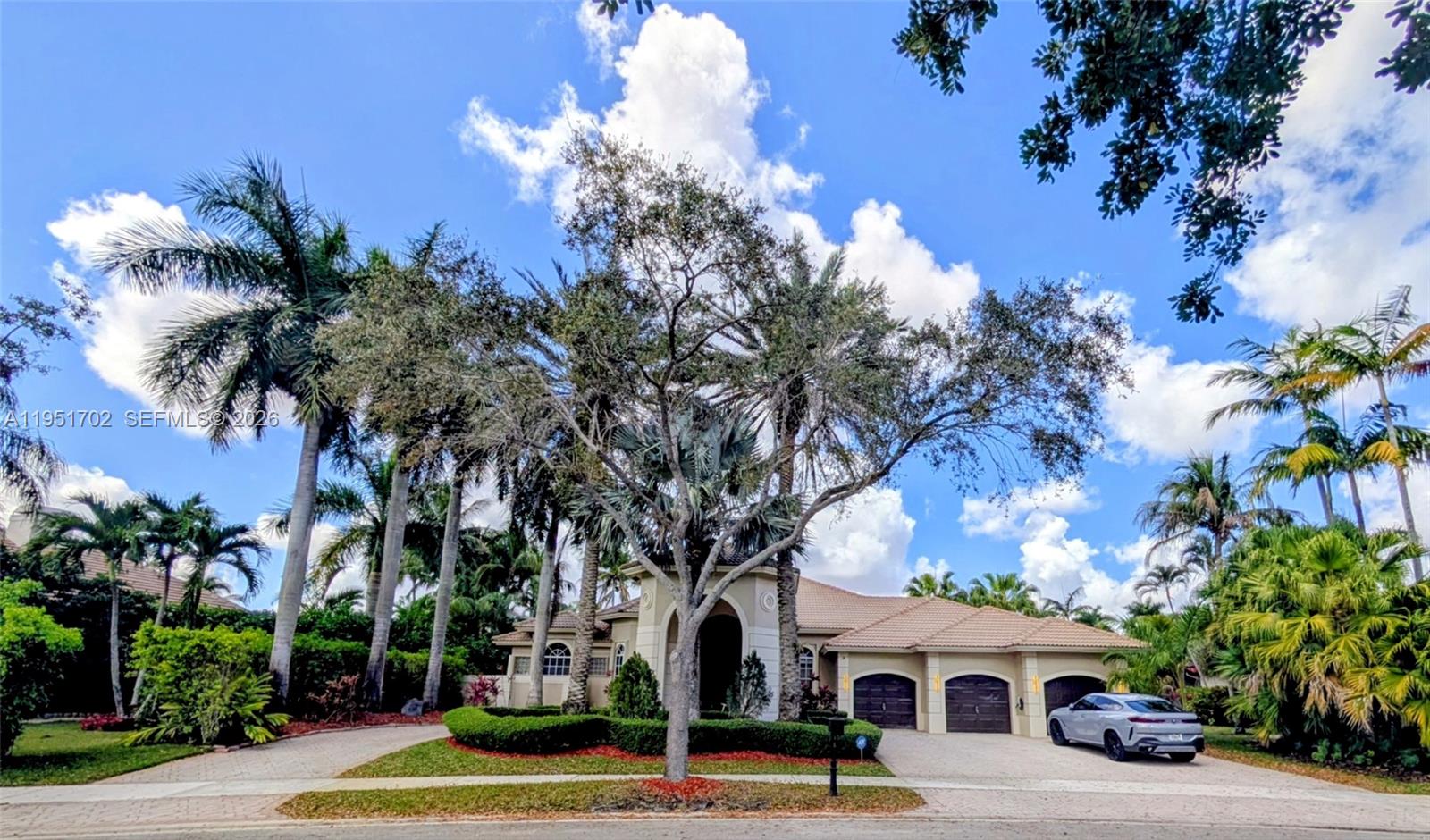 104 Dockside Circle, Weston, FL 33327, Weston