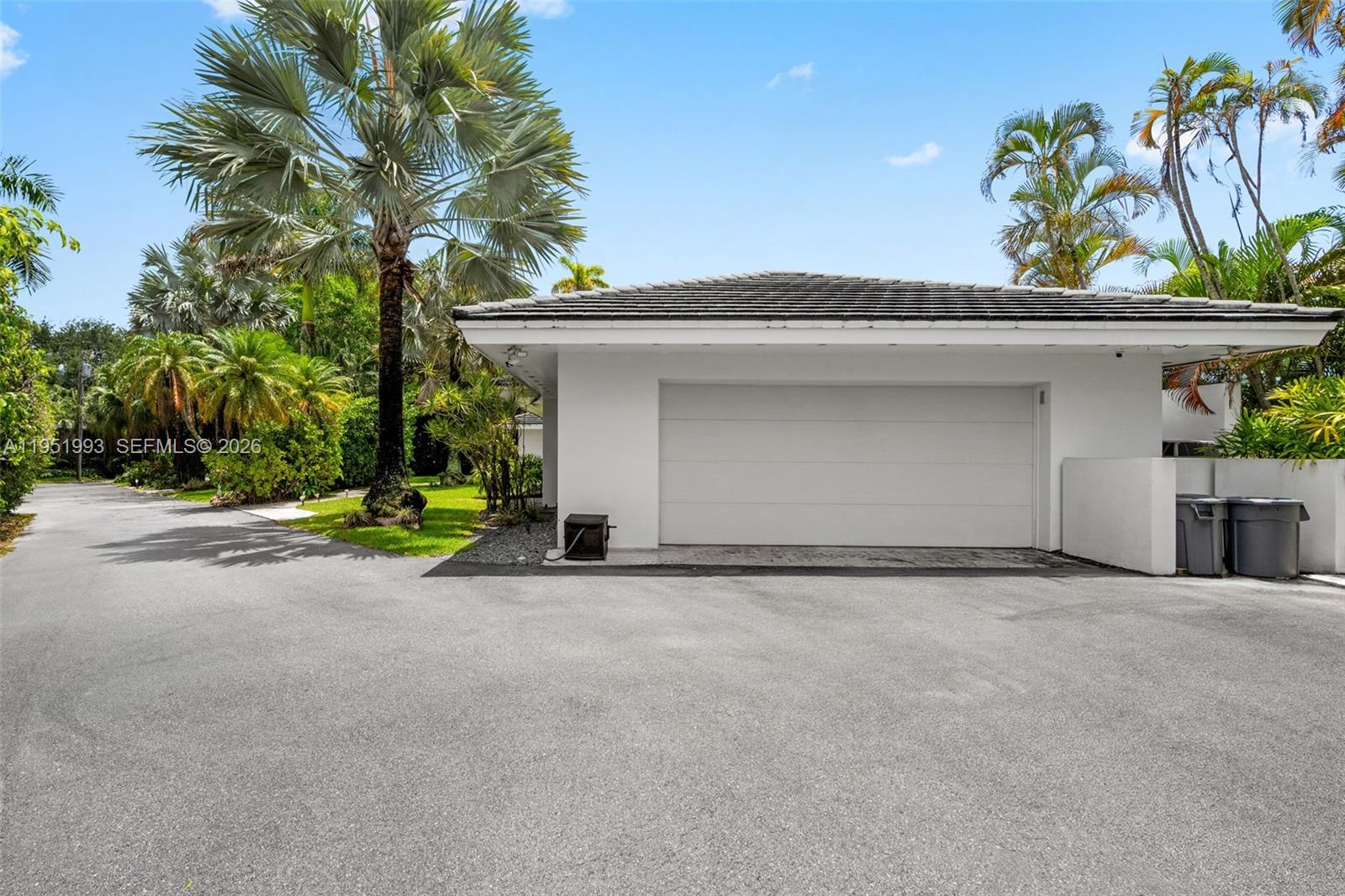415 Rovino Avenue, Coral Gables, FL 33156 photo 14