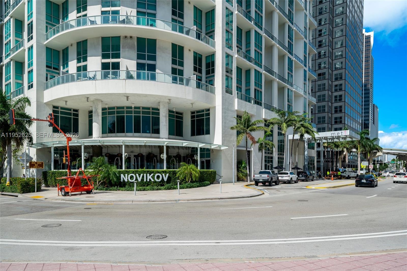 300 S Biscayne Boulevard L-410, Miami, FL 33131 photo 15