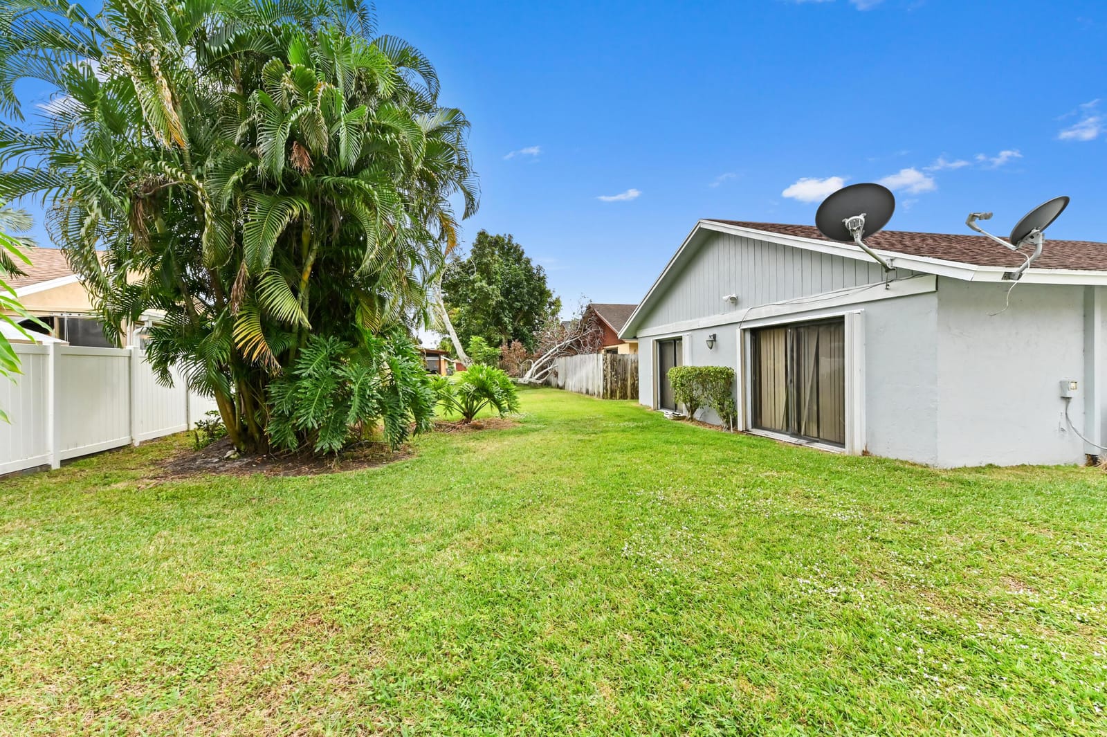 1390 Summit Run Circle, West Palm Beach, FL 33415 photo 24