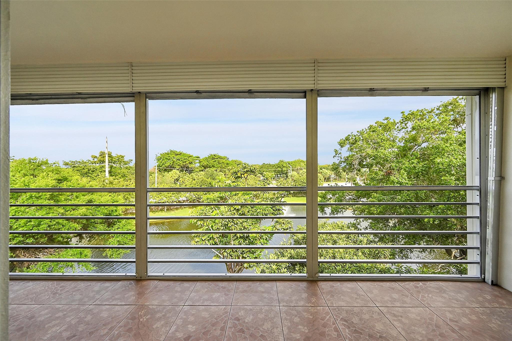 2502 Antigua Terrace J4, Coconut Creek, FL 33066, Coconut Creek