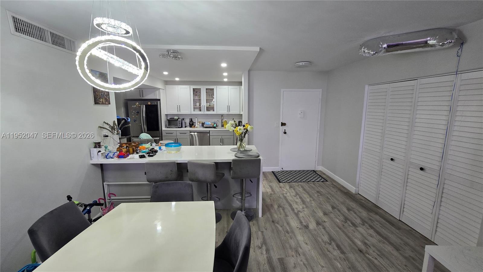 2500 Parkview Drive 2312 — photo 3