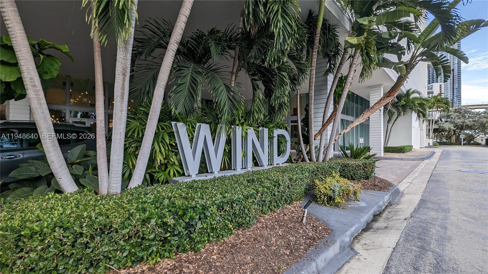350 S Miami Avenue 702 — photo 4