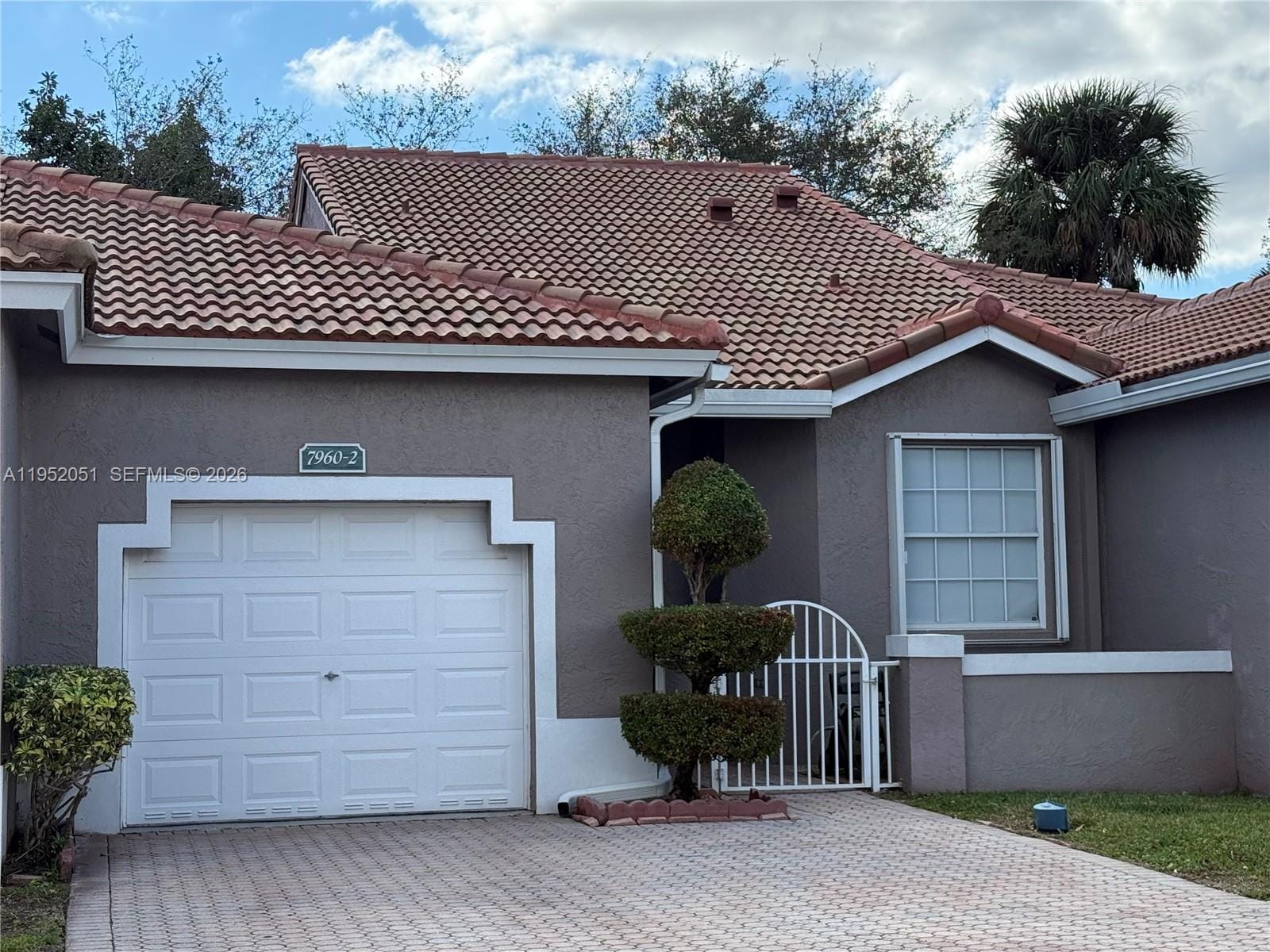 7960 S Aragon Boulevard 2, Sunrise, FL 33322 photo 1