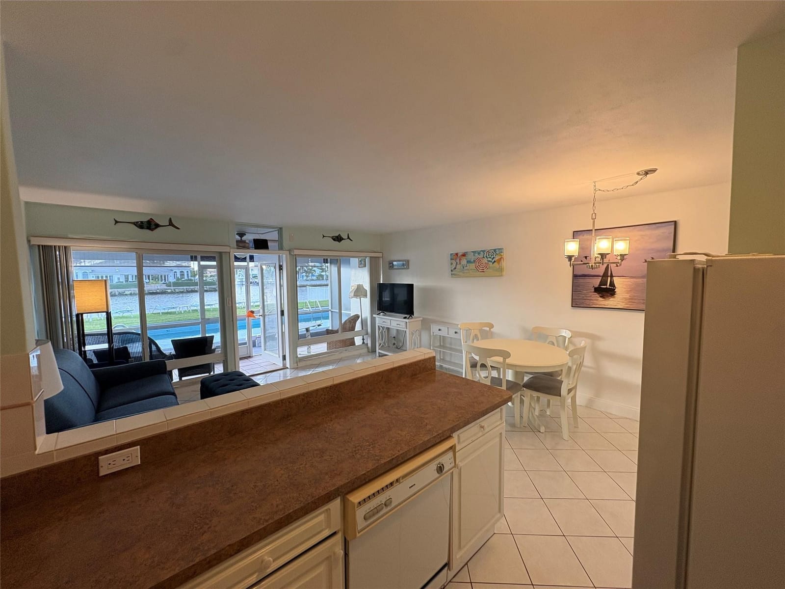 885 SE 19th Avenue 4, Deerfield Beach, FL 33441 photo 13