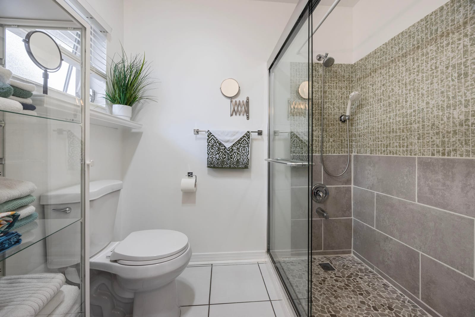 2545 Dudley Drive W E, West Palm Beach, FL 33415 photo 11