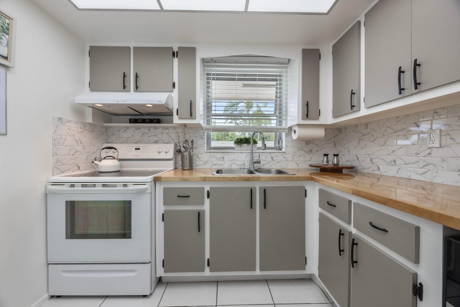 2545 Dudley Drive W E, West Palm Beach, FL 33415 photo 8