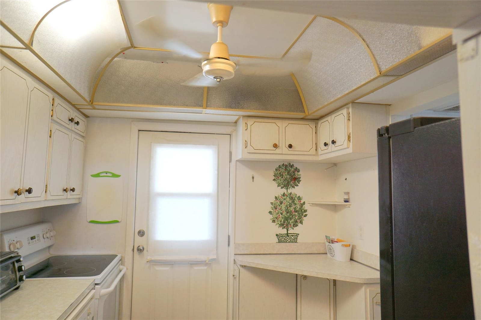 303 N Riverside Drive PH-4 — photo 11
