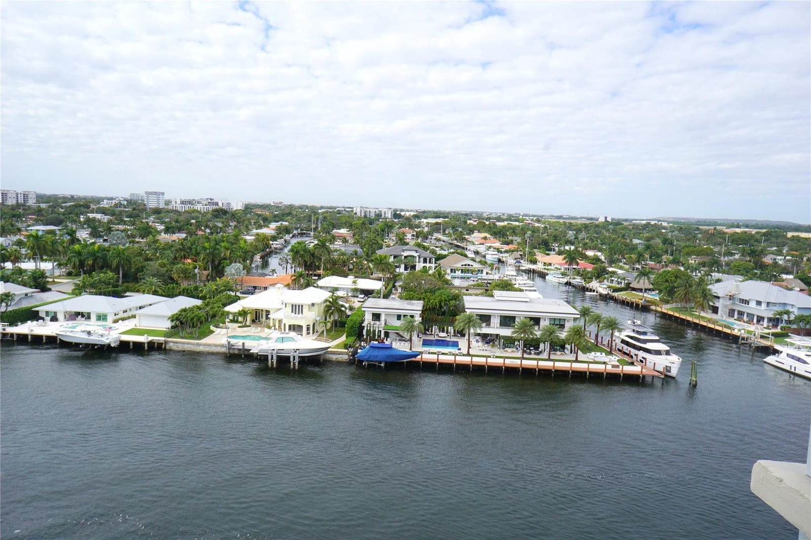 303 N Riverside Drive PH-4, Pompano Beach, FL 33062 photo 14
