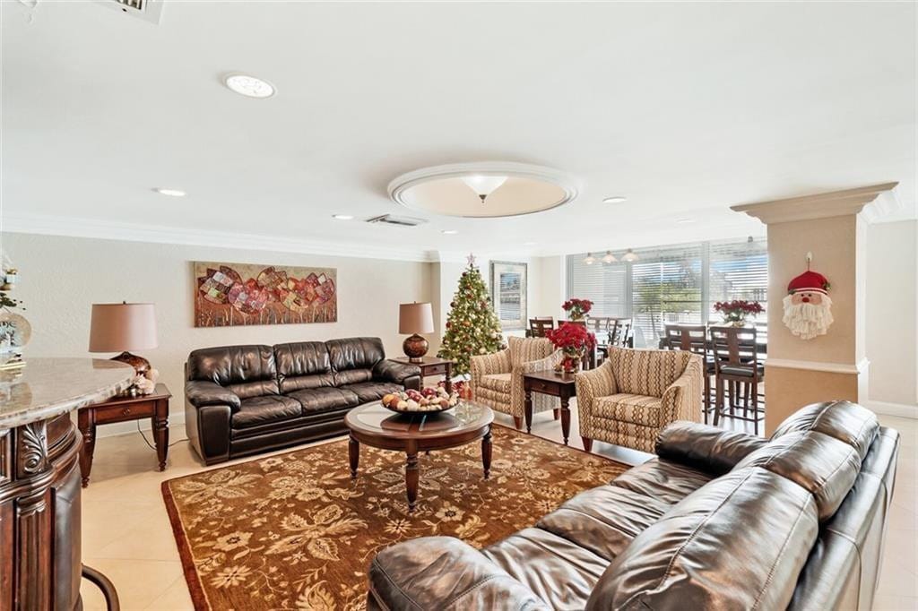 303 N Riverside Drive PH-4 — photo 5