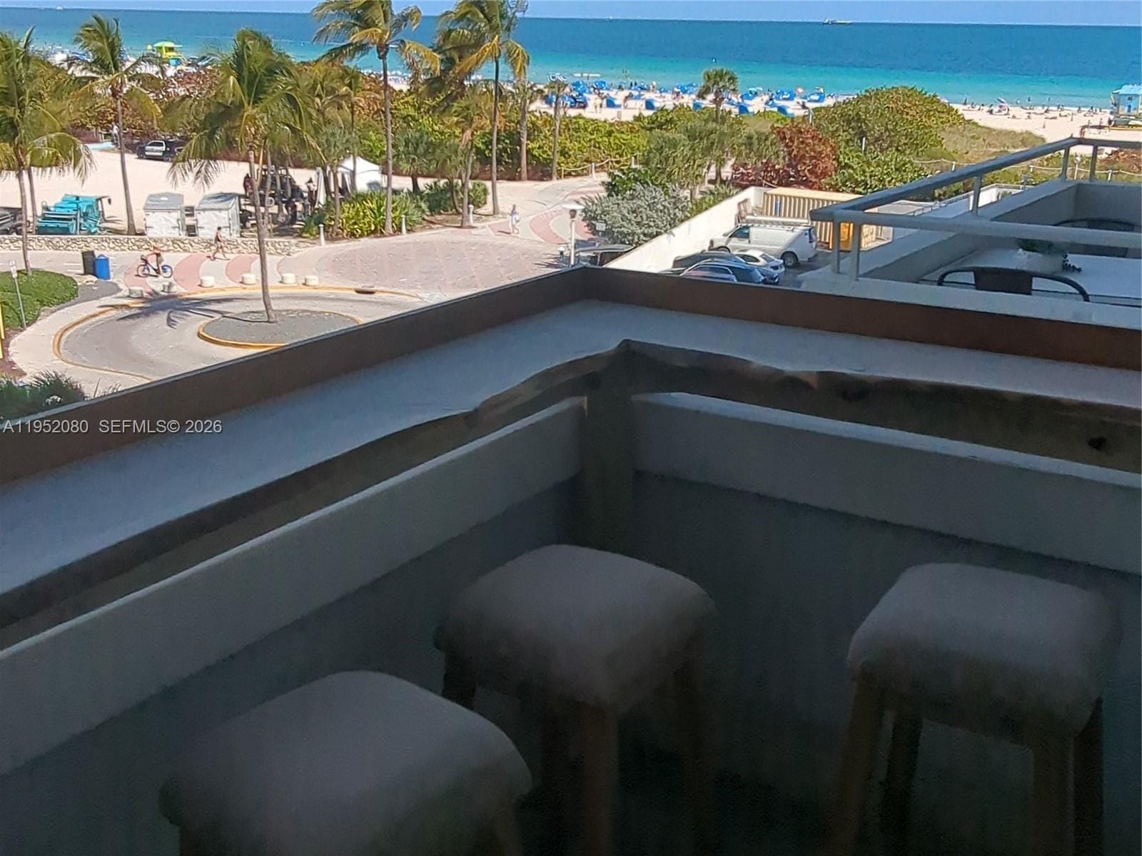 465 Ocean Drive 524 — photo 2