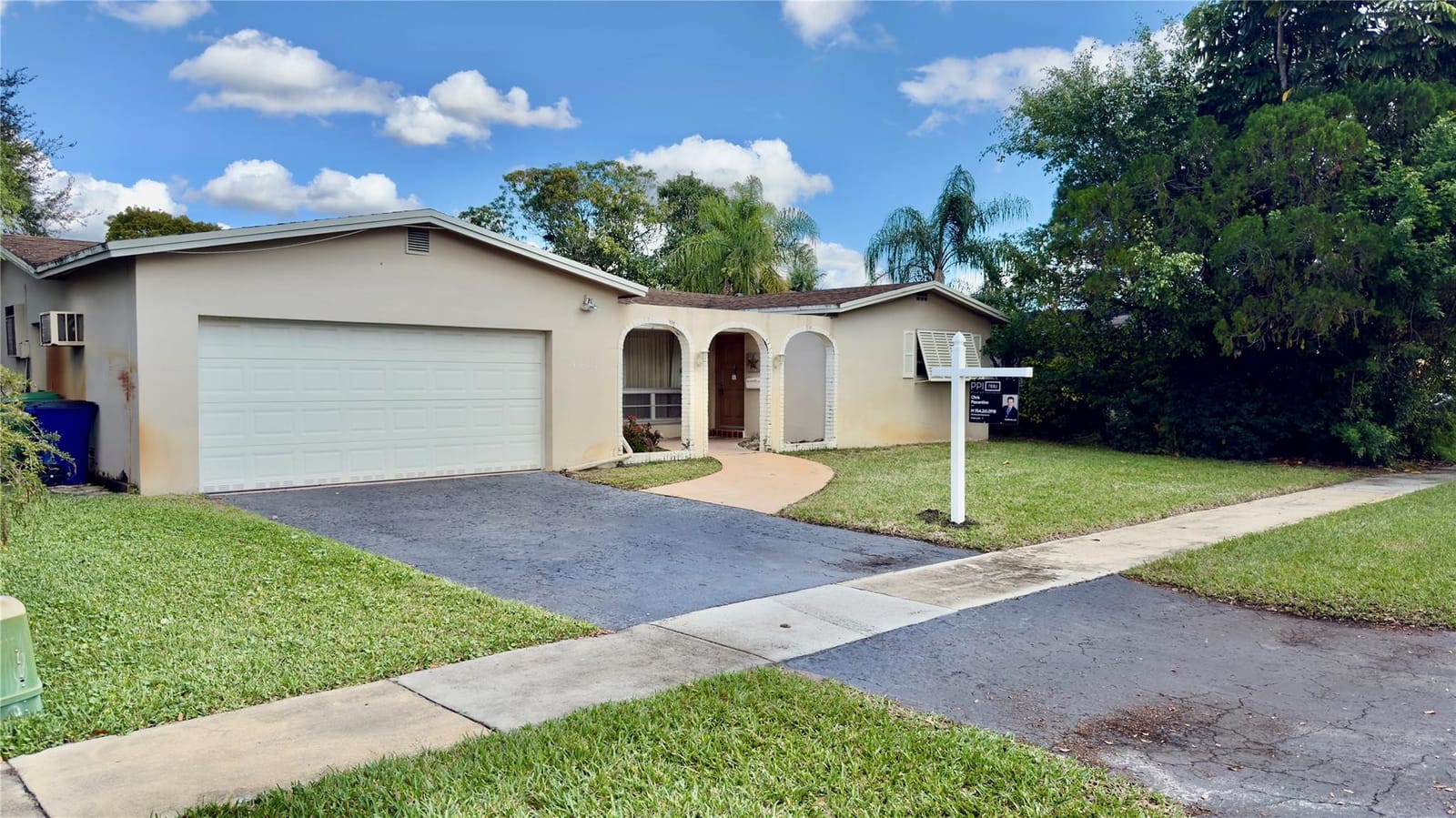 9061 SW 54th Street — photo 3