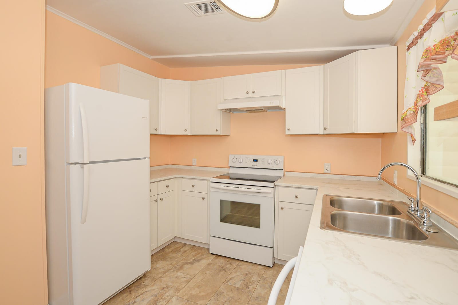 522 Hemingway Terrace, Fort Pierce, FL 34982 photo 15
