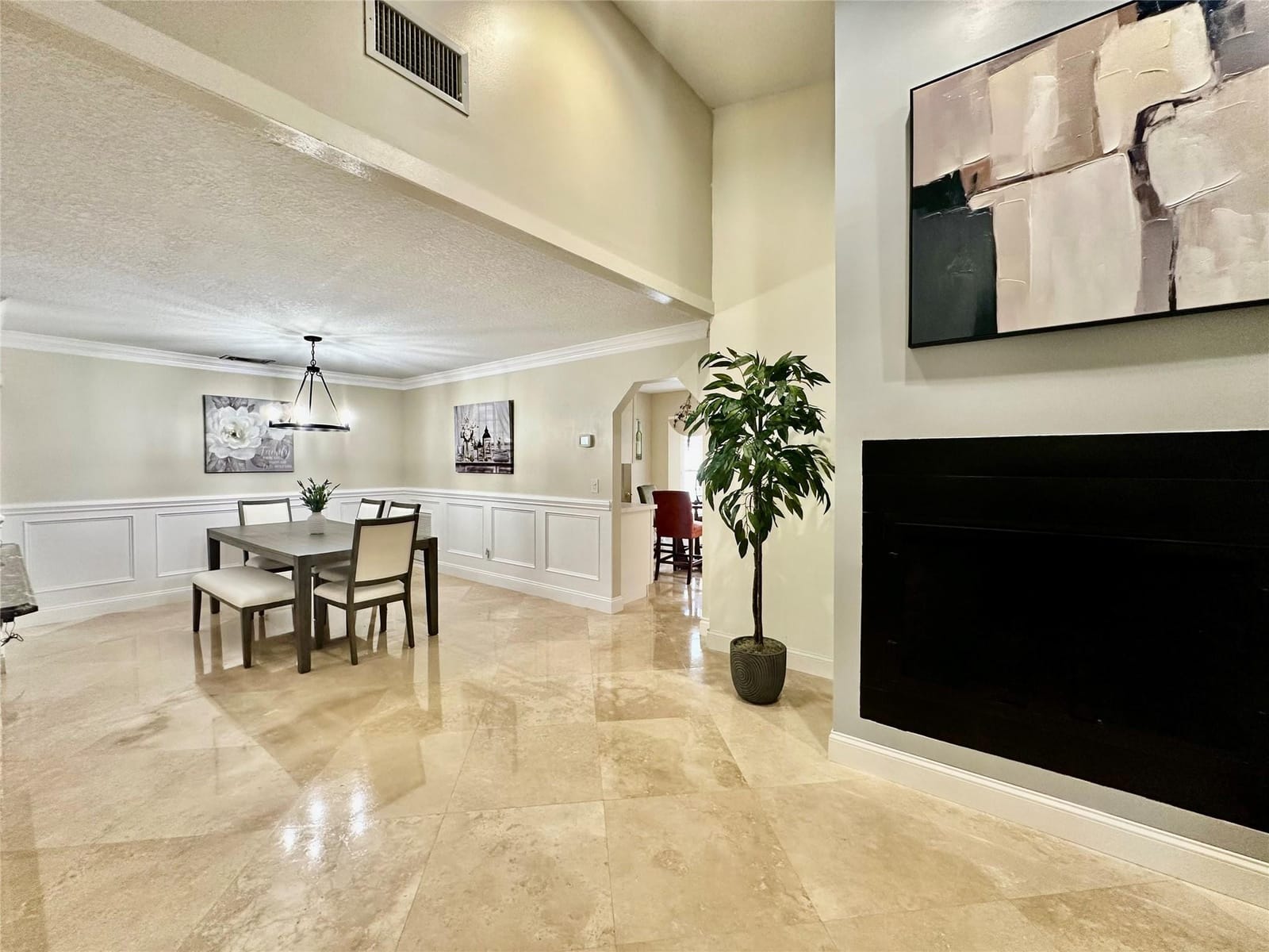 1581 NW 100th Way — photo 9